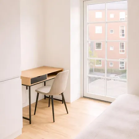 C - Light 2 - Sunny Balcony And Free Parking * אודנזה