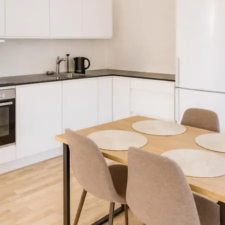 Apartment C - Light 2 - Sunny Balcony And Free Parking Odense